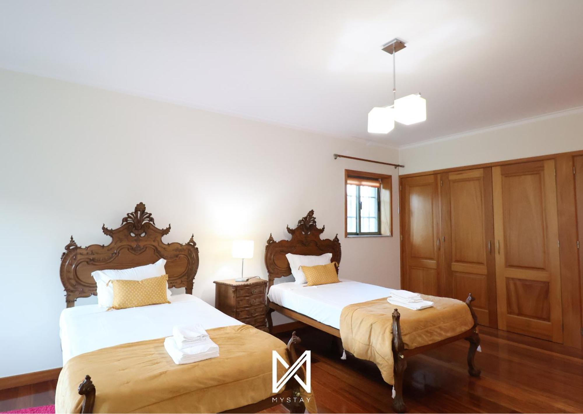 Mystay - Lagos House Braga Room photo